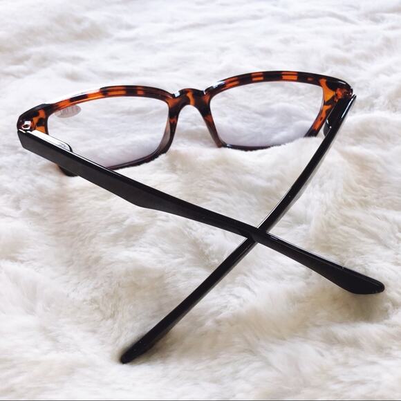 Ashley Brown Pattern Reader Blue Light Glasses - Picture 8 of 11